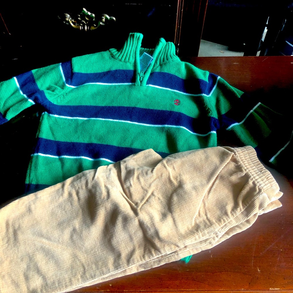 ISOD green sweater and matching pants set
